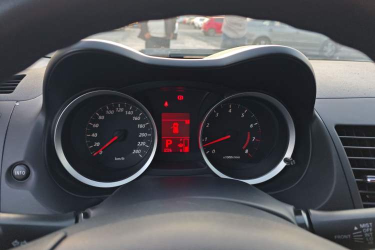 Used Mitsubishi Lancer EX 2010 Fashion Edition 1.8L CVT Comfort Trim Instrument Cluster