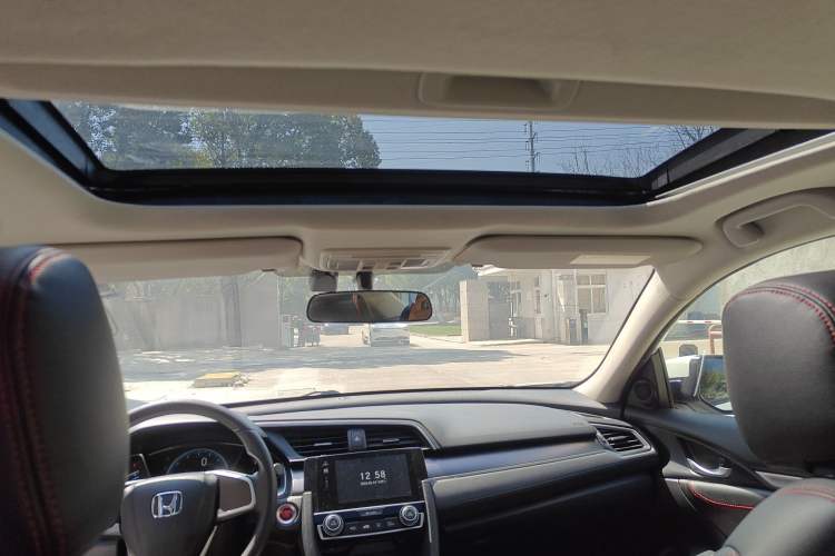 Used Honda Civic 2016 220TURBO CVT Luxury Edition