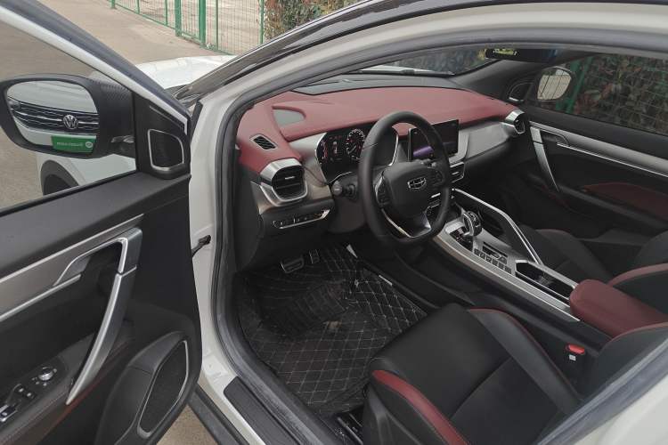 Used Geely Auto Coolray 2019 260T DCT Hunter China VI Standard