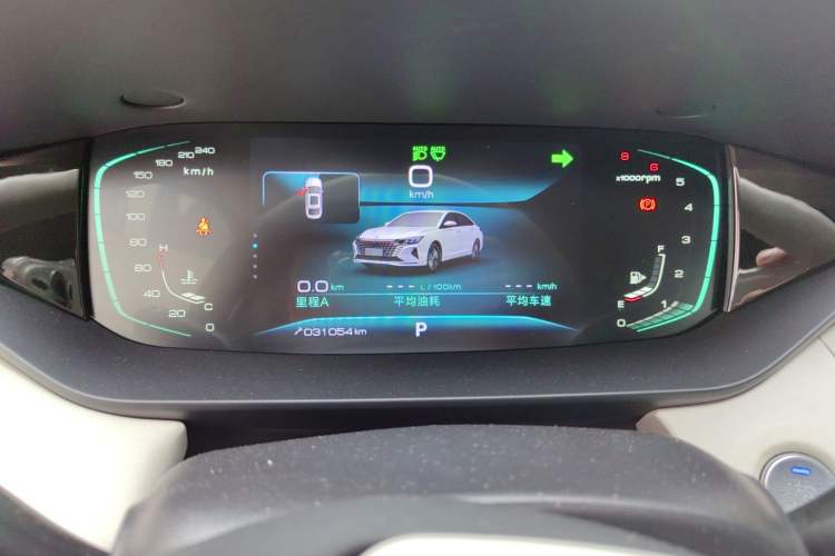 Used Dongfeng Aeolus Yixuan MAX 2023 1.5T Super Cool Trendy Dad Edition
