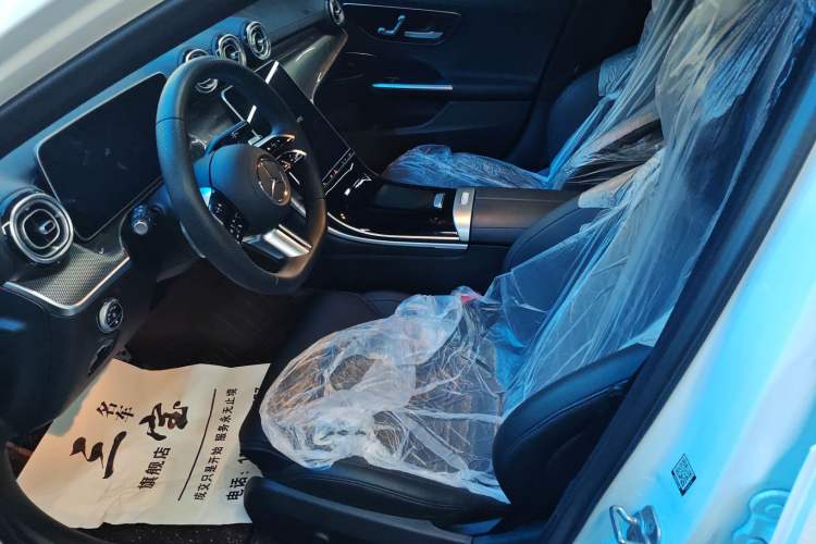 Used Mercedes-Benz C-Class 2025 Facelift C 260 L Sport Edition Left Front Seat