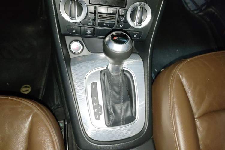 Used Audi Q3 2016 35 TFSI Collection Edition quattro Enjoyment Model
