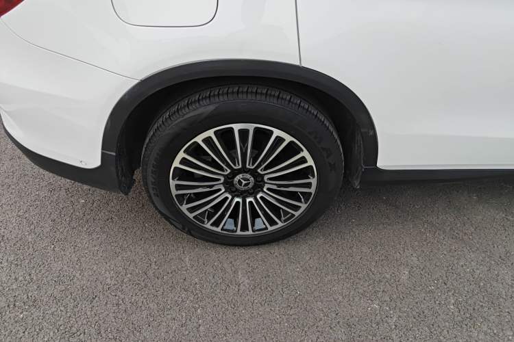 Used Mercedes-Benz GLC 2019 GLC 260 L 4MATIC Dynamic Model
