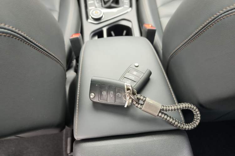 Used Volkswagen Tharu 2019 330TSI Four-Wheel Drive Flagship Model China VI Standard
