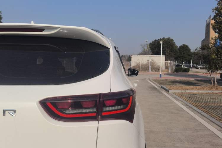 Used JETOUR X70 2023 1.5T DCT Overpass PRO+ Edition 7 Seats