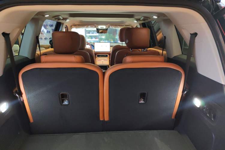 Used GAC Trumpchi S9 2025 Model Qiankun Max 6-Seater Interior 7