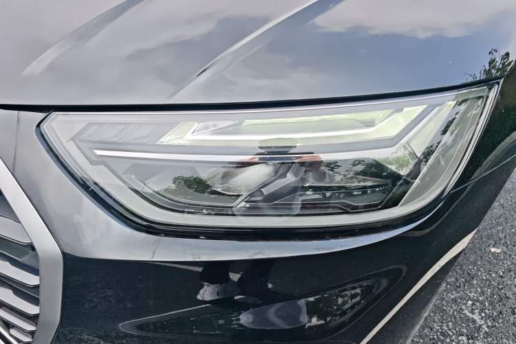 Used Audi Q5L 2022 40T Luxury Elegant Model
