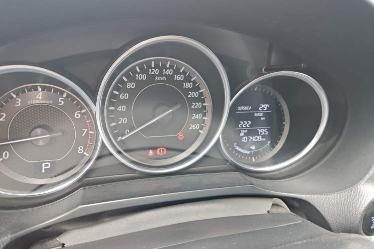 Used Mazda Atenza 2015 2.5L Blue Sky Prestige Edition
