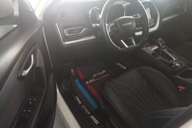 Used JETOUR X70M 2020 Revised Version 1.5T DCT Companion Edition 6 Seats