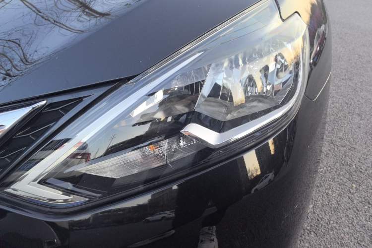 Used Nissan Sylphy 2019 Classic 1.6 XL Manual Luxury Edition
