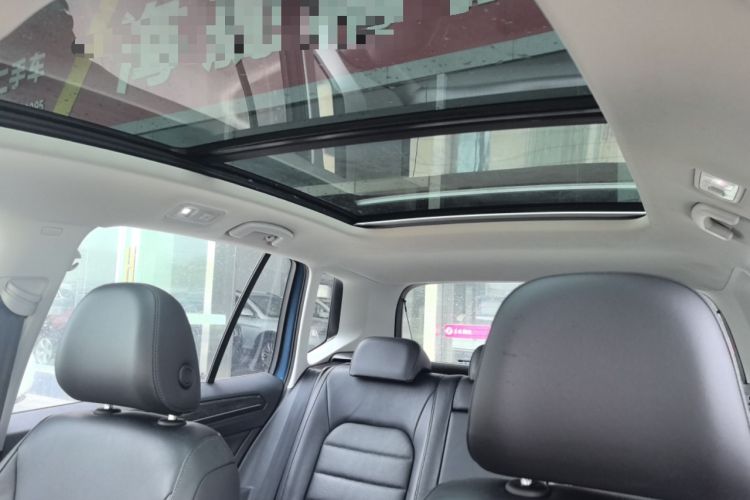 Used Volkswagen Golf Sportsvan 2016 230TSI Automatic Luxury Version