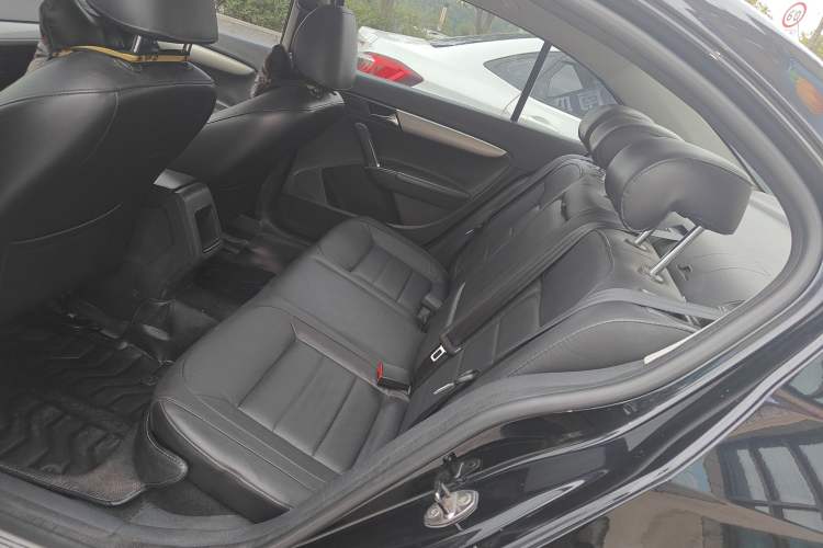 Used Volkswagen Lavida 2013 Restyled Classic 1.6L Automatic Comfort Edition