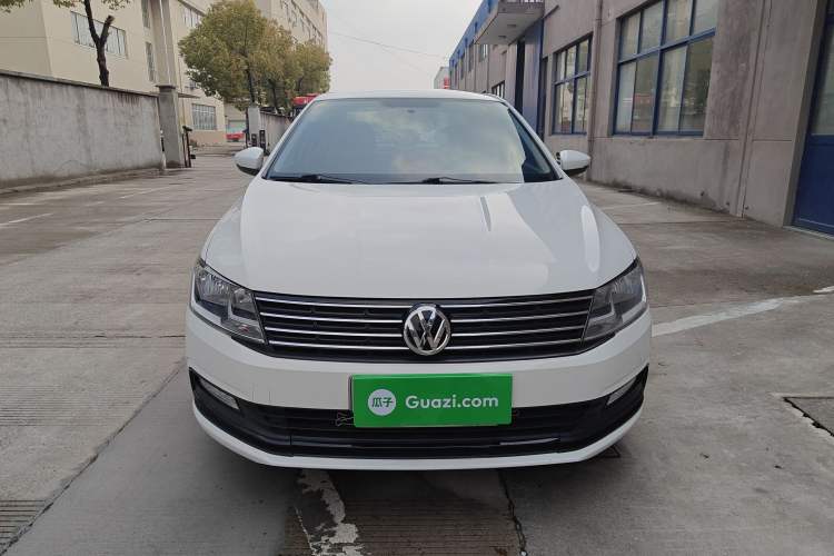 Used Volkswagen Lavida 2017 1.6L Automatic Fashion Edition
