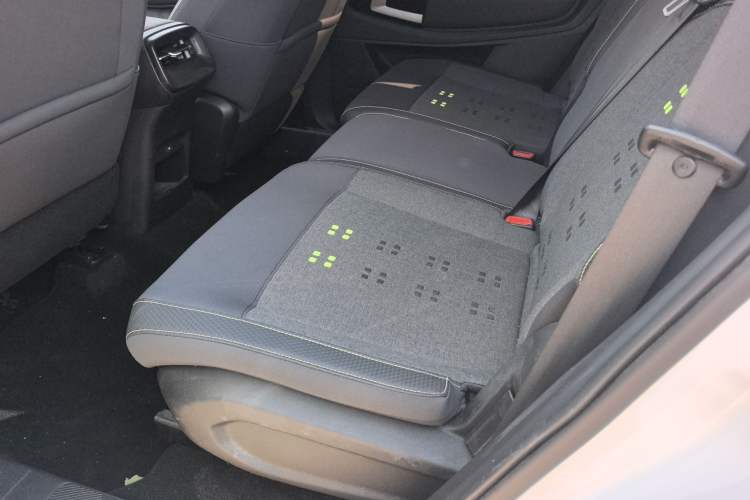 Used Baojun RM-5 2019 1.5L Manual Elite Edition with 24-hour Online Service 5 Seats