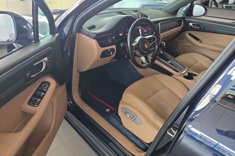 Used Porsche Macan 2018 Macan 2.0T