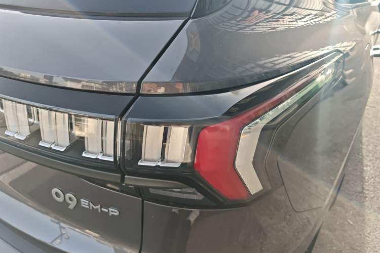 Used Lynk & Co 09 EM-P 2023 2.0TD EM-P Long-Range Version PM Six-Seater