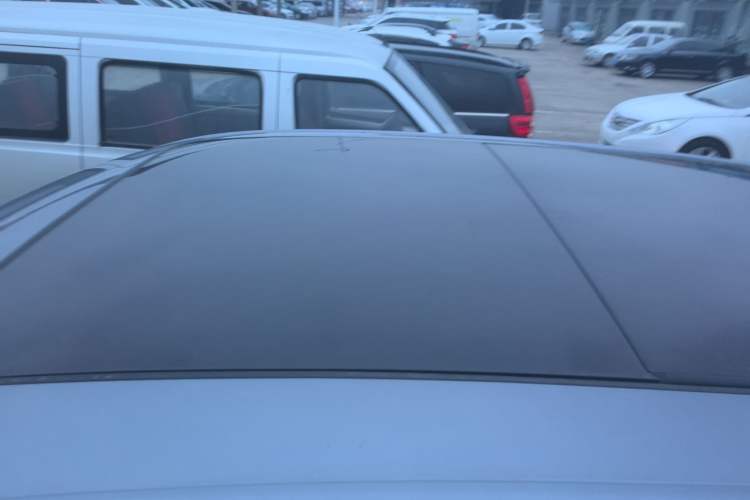 Used Hongqi HS6 PHEV 2026 220 All-Wheel Drive Smart Hybrid Version