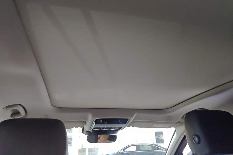 Used Land Rover Range Rover Velar 2024 S Model
