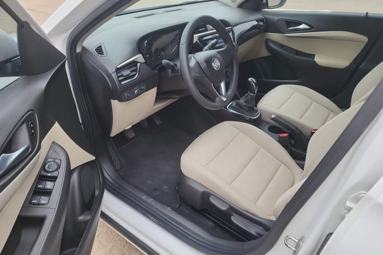 Used Buick Excelle 2020 15N Manual Elite Version