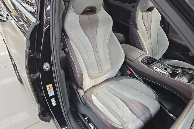 Used BYD Frigate 07 2023 DM-i 205KM Flagship Model