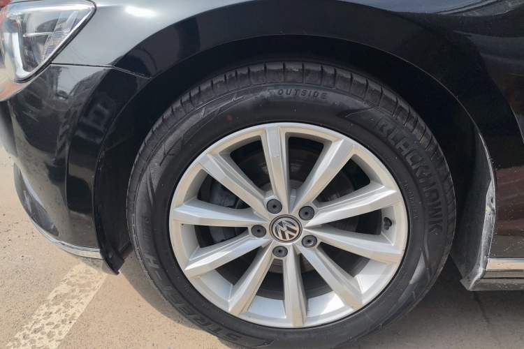 Used Volkswagen Magotan 2019 280TSI DSG Leading Model China VI Standard Exterior 7