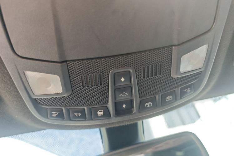 Used Ford Everest 2016 2.0T Gasoline Automatic 4x4 Flagship Edition