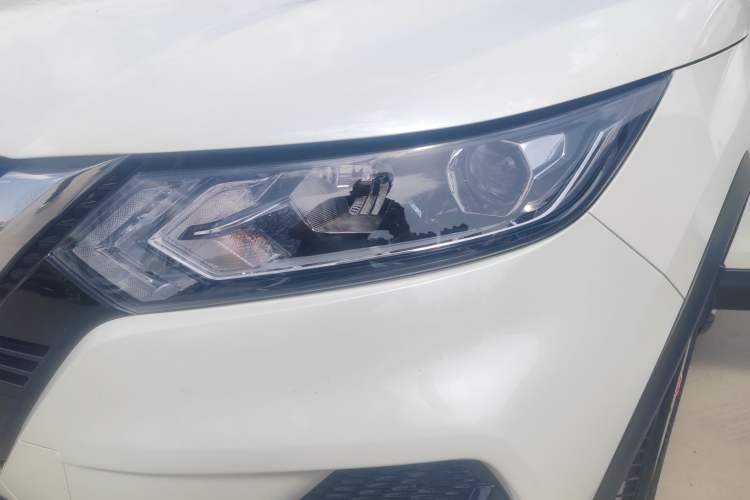 Used Nissan Qashqai 2023 Classic 2.0L CVT XV Comfort Edition
