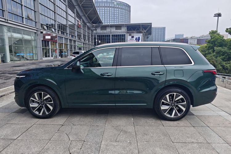 Used Li Auto ONE 2021 Extended-Range 6-Seater Version Exterior 2