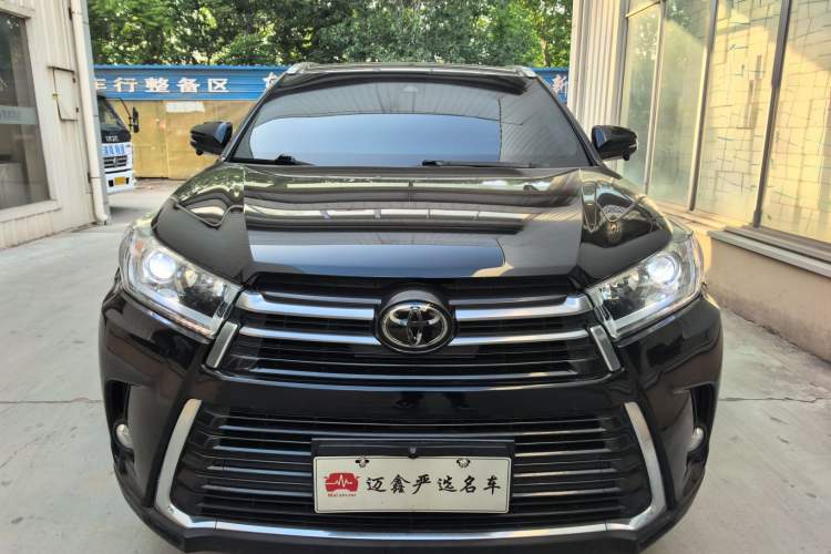Used Toyota Highlander 2018 2.0T Two-Wheel Drive Prestige Version 7 Seats China V Emission Standard
