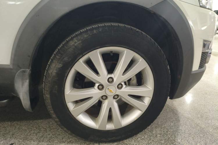 Used Chevrolet Captiva 2014 2.4L 4x4 Flagship Edition 7 Seats