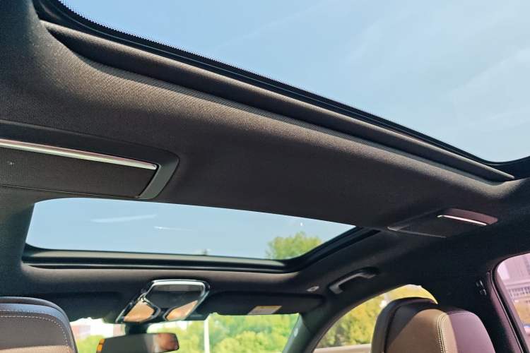 Used BMW 7 Series 2018 730Li Leading Model M Sport Package Headliner