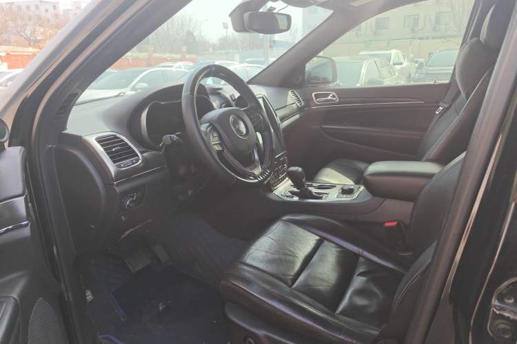 Used Jeep Grand Cherokee 2017 3.0L Comfort Navigation Edition