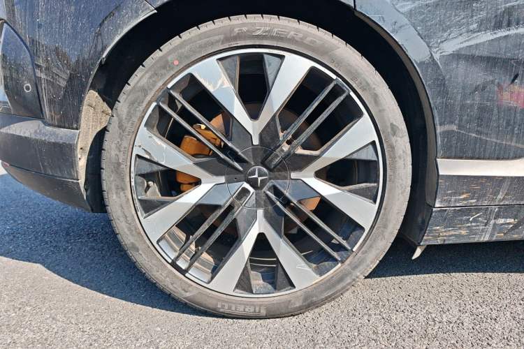 Used Polestar 4 2024 Dual-Motor Long-Range PLUS Dual-Star Connectivity Edition