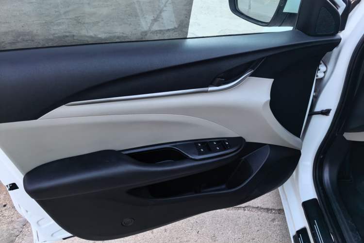 Used Buick GT 2016 15N Automatic Entry-Level Trim