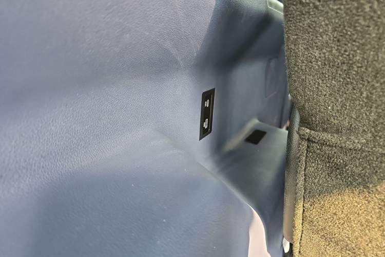 Used BAW Ruisheng Ace M7 2023 2.0L Automatic Long Wheelbase Enjoyment Version 7 Seats
