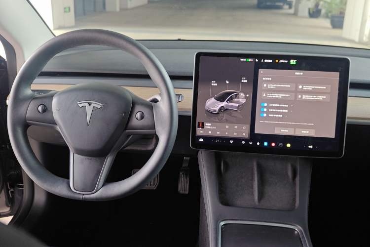 Used Tesla Model 3 2022 Rear-Wheel-Drive Version