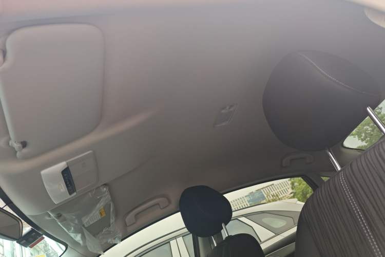 Used Nissan Sylphy 2024 Revised Version Classic 1.6XE CVT Comfort Edition Headliner