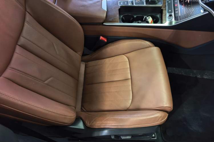 Used Audi A6L 2019 40 TFSI Luxury Prestige Edition Interior 7