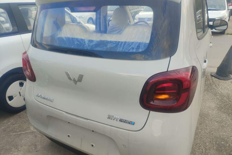 Used Wuling Hongguang MINIEV 2025 Four-Door Version Advanced Edition