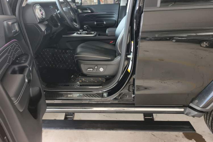 Used Tank 300 2021 City Edition 2.0T—Truly Stylish Interior 1