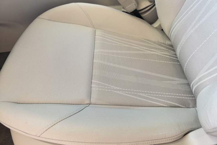 Used Ford Focus 2015 Sedan 1.6L Automatic Comfort Model Interior 2