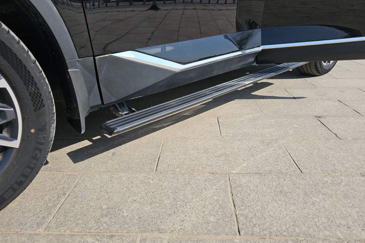 Used GAC Trumpchi GS8 2022 Flagship Series 2.0 TGDI Two-Wheel-Drive Prestige Edition (7 Seats) Exterior 6