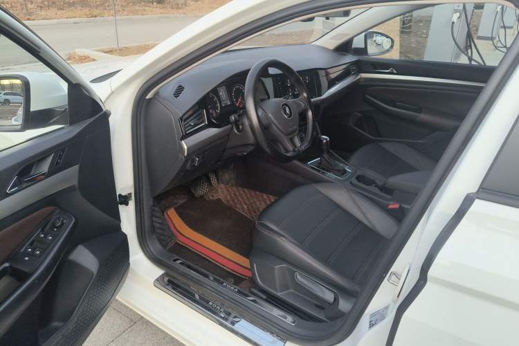 Used Volkswagen Bora 2021 1.5L Automatic Fashionable Smart Connectivity Version