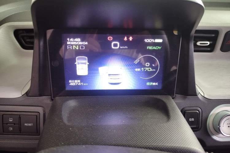 Used Wuling Hongguang MINIEV 2021 Macaron Premium Model – Lithium Iron Phosphate