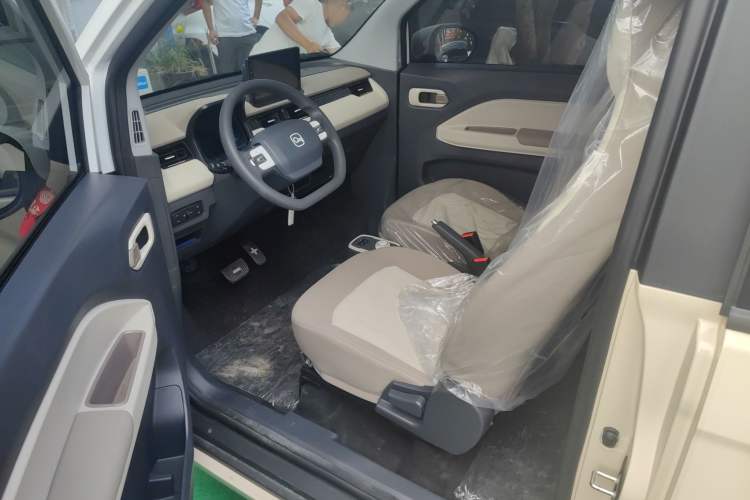 Used Chery New Energy QQ Ice Cream 2024 Edition Youth Version 205km Sundae