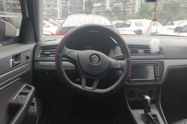 Used Volkswagen Lavida 2019 Lavida Start 1.5L Automatic Trendy Version China VI Standard Steering Wheel