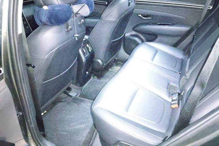 Used Hyundai Tucson 2021 Tucson L 1.5T DCT Luxury Prestige Edition Left Rear Seat