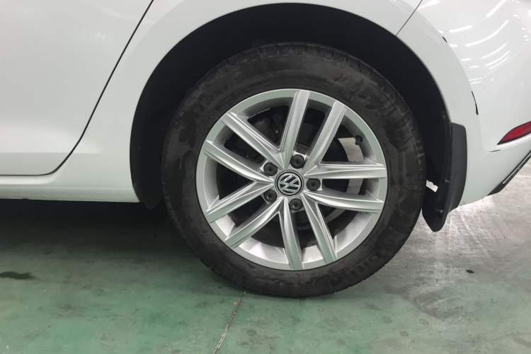 Used Volkswagen Golf 2018 1.6L Automatic Comfort Model
