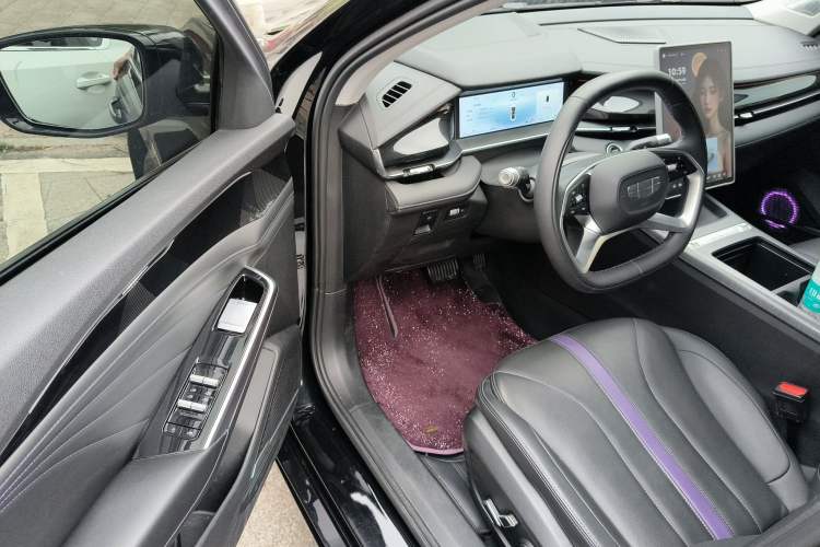 Used Geely Auto Preface 2024 Zhiqing 1.5TD Xingyun Edition
