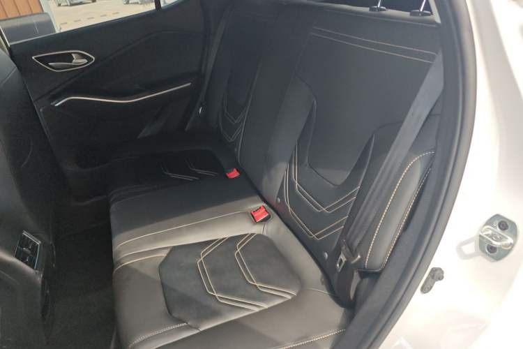 Used JAC X4 2020 1.5T CVT Elite Model
